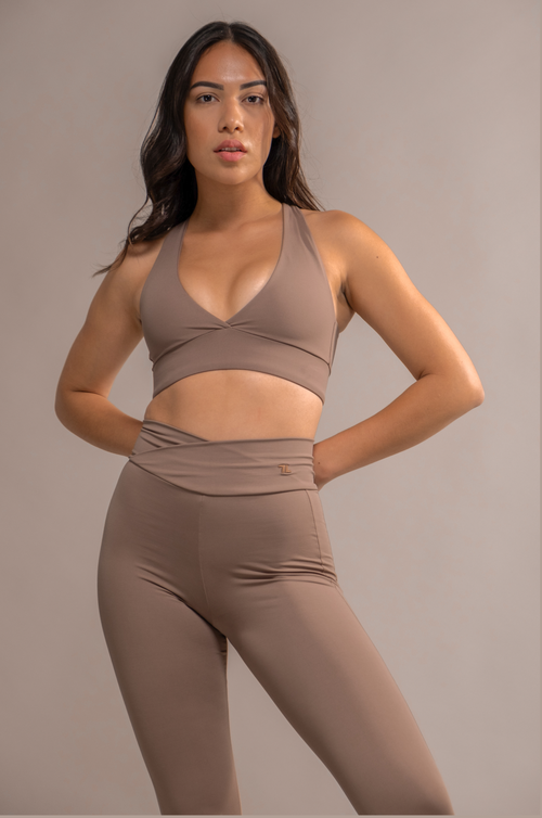 HIGH QUALITY RESTLESS ACTIVEWEAR SET WOMEN |Color:TIERRA
ropa deportiva RESTLESS para mujer bonita de alta calidad ROPA DEPORTIVA COLOMBIA ROPA DEPORTIVA ORGANICA |Color:TIERRA